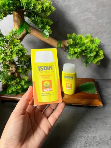 Kem Chống Nắng Thể Thao ISDIN Fusion Water Magic by Alcaraz SPF50 50ml