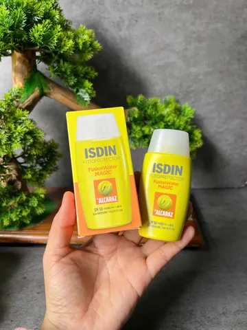Kem Chống Nắng Thể Thao ISDIN Fusion Water Magic by Alcaraz SPF50 50ml