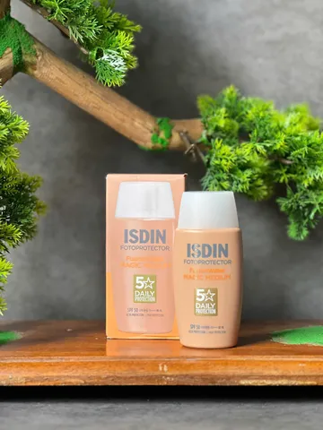 Kem Chống Nắng Có Màu ISDIN Fusion Water Magic Medium SPF50 50ml