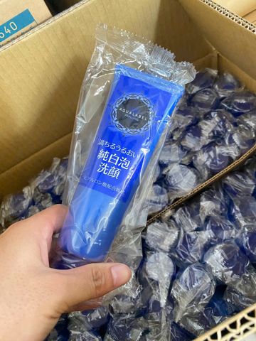 Sữa rửa mặt Shiseido Aqualabel Nhật Bản
