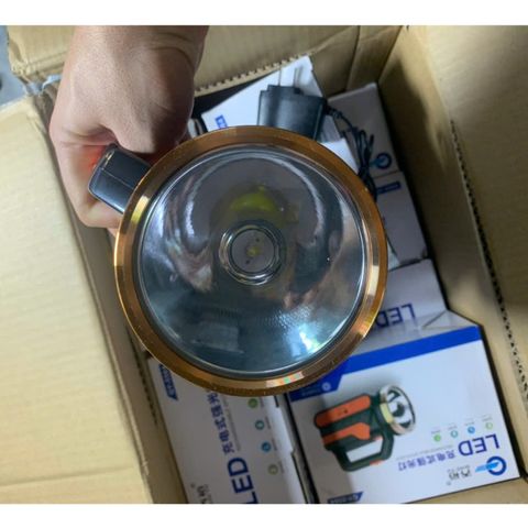 Pin Sạc - Đèn Pin LED  Xách Tay 2 Chức Năng QY-5564 Đèn Pin Cao Cấp