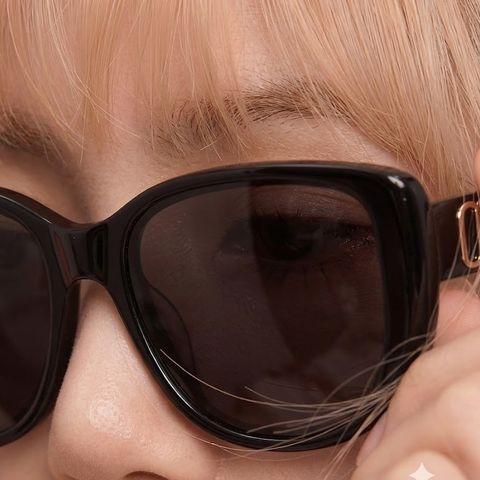 Kính mát râm đen gọng vuông bảo vệ mắt chống tia UV thời trang dành cho nam nữ 5043 POSHOP