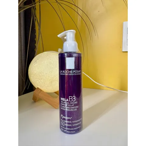 Gel Rửa Mặt Mela B3 Micro Peeling 200ml La Roche Posay Làm Sạch Da Dịu Nhẹ
