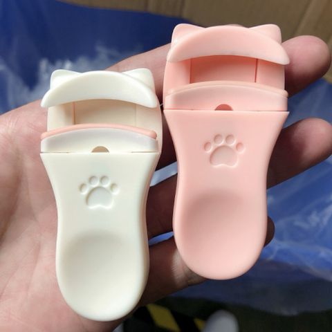 Bộ bấm mi chân mèo