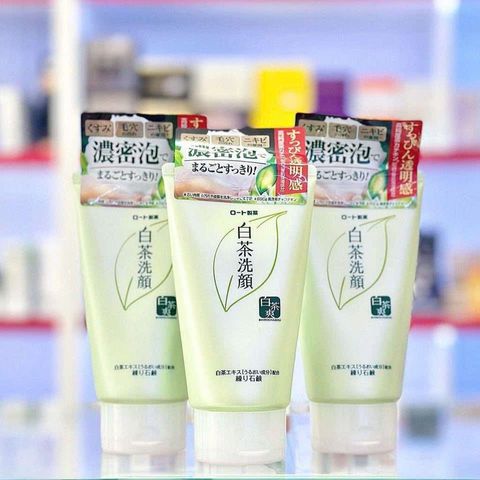 Sữa Rửa Mặt Trà Xanh Matcha Rohto Shirochaso 795400