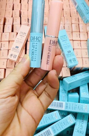 Son Dưỡng DHC Lip Cream Phiên Bản Mới Cấp Ẩm, Giảm Thâm Môi 1.5g