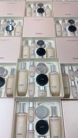 Bộ Dưỡng Da Ohui Miracle Moisture Special 7 Món - Đủ Bộ Chăm Sóc Da, Cung Cấp Ẩm, Dưỡng Trắng, 