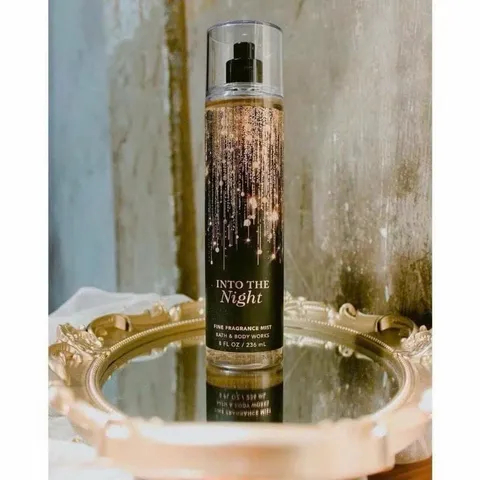 Xịt thơm body mist might Night 236ml Sang trọng, Quyến Rũ