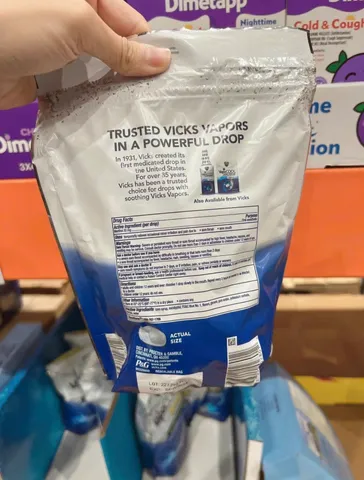 (HÀNG CHÍNH HÃNG MỸ) KẸO NGẬM VICKS VAPOCOOL SEVERE, WINTERFROST THROAT DROPS 200 viên