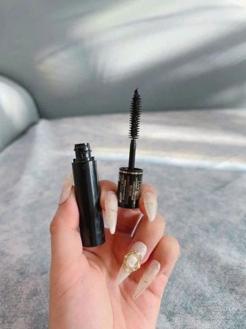 ✨ Mascara Lancome mini làm dày mi tự nhiên - Giao hàng nhanh, tiết kiệm thời gian