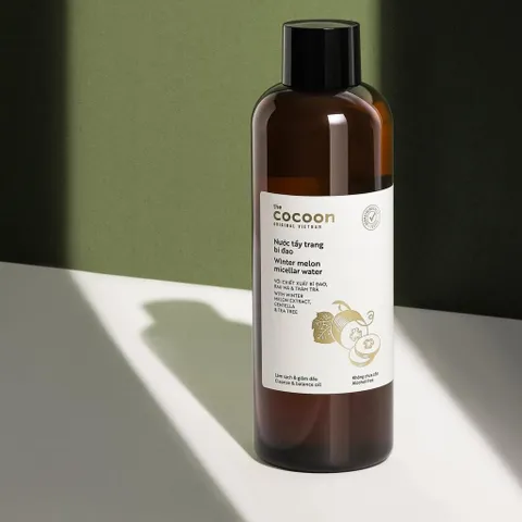 Nước tẩy trang bí đao cocoon 500ml sạch lớp trang điểm, bụi bẩn và bã nhờn trên bề mặt da