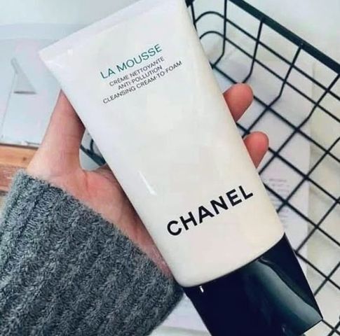 Sữa rửa mặt CHANEL La Mousse làm sạch sâu da 150ml 🏷️ Giá tốt chốt ngay!
