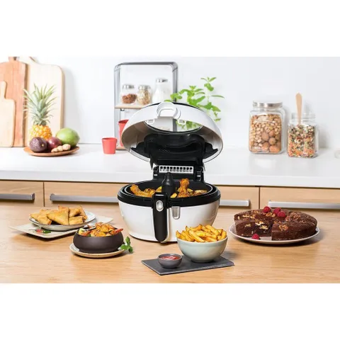 Nồi Chiên Không Dầu Tefal FZ𝟕𝟏𝟏𝟎