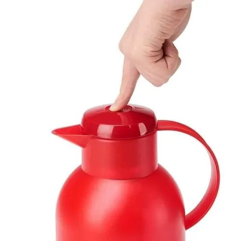 Bình giữ nhiệt Emsa Samba 1,5L màu đỏ