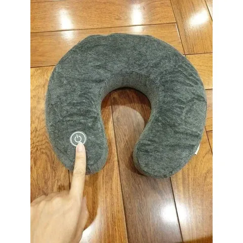Gối massage cổ Medisana NM870
