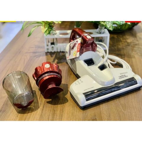 Máy hút bụi, làm sạch đêm Hoover MBC - 𝟓𝟎𝟎UV