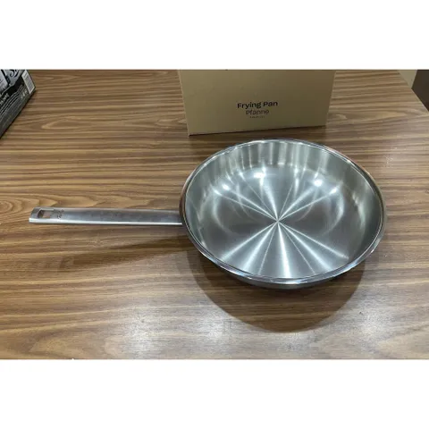 Chảo rán Fissler  + chảo WMF