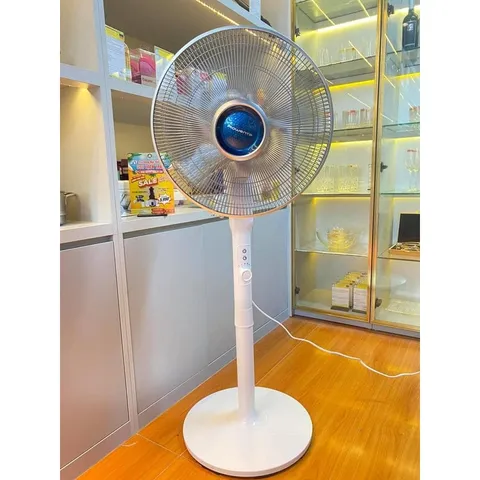 Quạt cây Rowenta VU5840