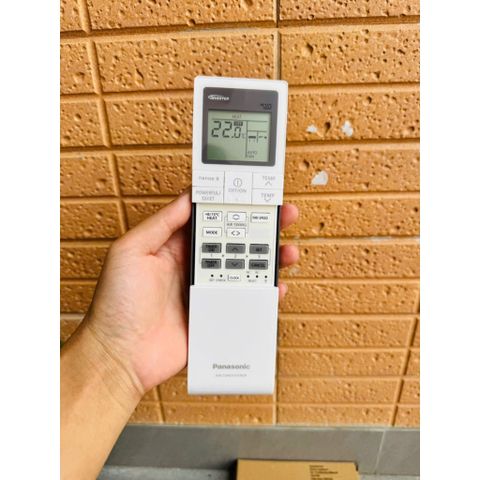 [HÀNG HÃNG FULLBOX] Điều khiển ĐIỀU HÒA Panasonic NẮP TRƯỢT 2 CHIỀU GIẢM SÂU 16 ĐỘ_TẶNG PIN