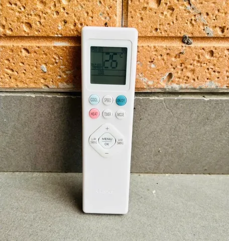 [HÀNG XỊN PHÍM ÊM NHẠY] Remote Điều khiển điều hòa Casper -2 NÚT COOL HEAT Tặng Pin