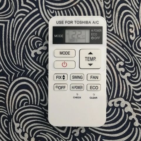 Remote Máy Lạnh Toshiba Trắng Ngắn – Bộ Điều Khiển Điều Hòa Toshiba