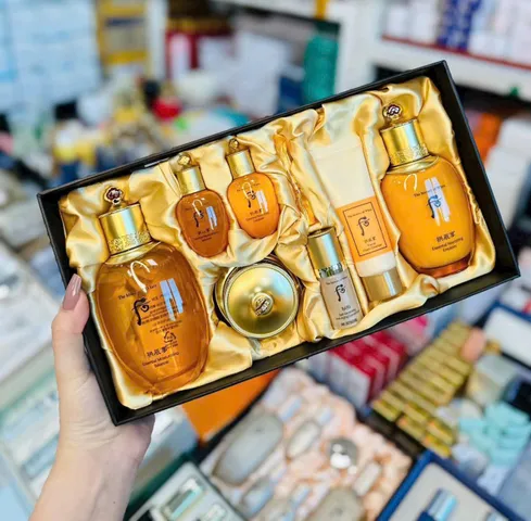 Bộ Dưỡng Ẩm Cao Cấp Whoo Vàng Gongjinhyang Special Set 7 Sản Phẩm - Chăm Sóc Da Chống Oxy Hóa, Phù Hợp Mọi Loại Da 798890