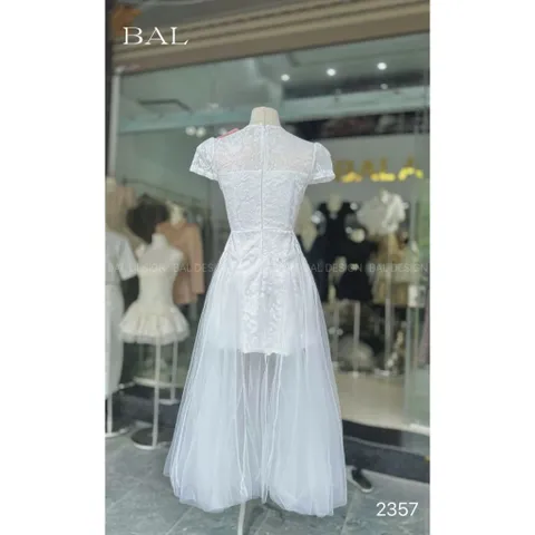 Đầm ren dáng dài phối lưới có mút ngực