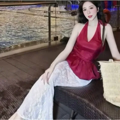 Set áo yếm mix chân váy lưới ren