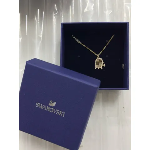 [ XẢ KHO ] Dây chuyền trang sức nữ Swarovski Looney Tunes Tweety Pendant - Multi-colored - Gold-tone Plated - 5487549