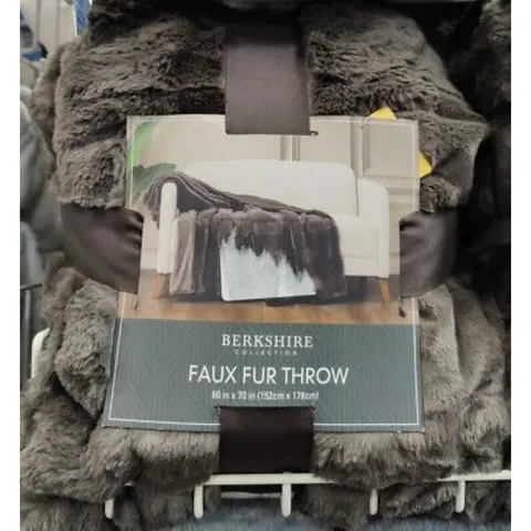 [Chính hãng] [ COSTCO USA ] [ Mền lông cừu ]  Bershire Textured Faux Fur Throw - Nâu 60”mx70” 152CM x 178CM