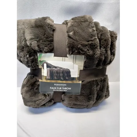 [Chính hãng] [ COSTCO USA ] [ Mền lông cừu ]  Bershire Textured Faux Fur Throw - Nâu 60”mx70” 152CM x 178CM