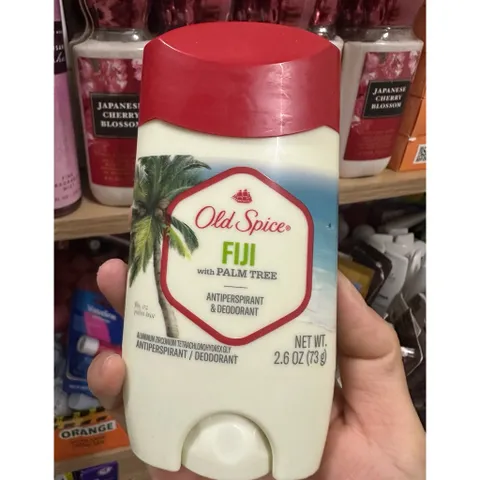 Hương Fiji With Palm Tree 73g (Sáp Trắng): Hương thơm tươi mát của mùi dừa và hoa oải hương.