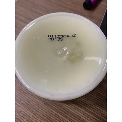 Beloved Cherry Blossom & Tea Rose Body Scrub (Tẩy tế bào chết toàn thân hương hoa anh đào và trà hồng Beloved) 283gr