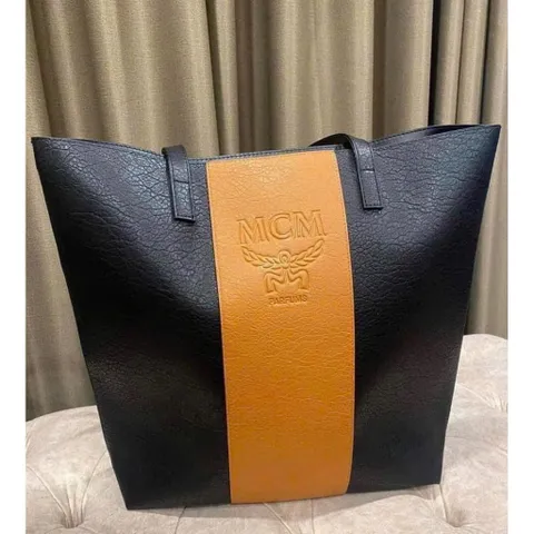 chiếc túi tote tách gift MC.M chính hãng➖ Size 45 x 45 x 20 (cm) đựng cả thế giới