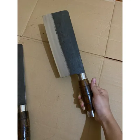 dao phở bản vuông chặt gà vịt làm từ thép nhíp oto hàng rèn thủ công