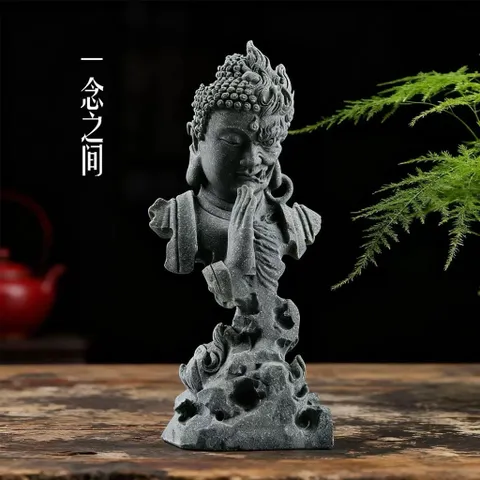 Diện phật thiện -ác bằng đá sa thạch trang trí bế cả,hòn non bộ,chậu cây,thác khói … kích thước 13.5*7.5cm
