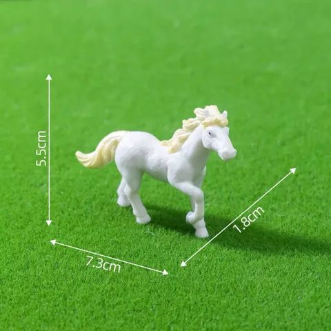 Mô hình ngựa trang trí deco siêu đẹp bằng nhựa kích thước 7.5*5.5cm
