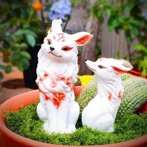 Cặp tượng hồ ly trắng bằng nhựa resin cao cấp trang trí chậu cây,tiểu cảnh,bàn học…kích thước 13*7,5cm và 8,5*5.5cm