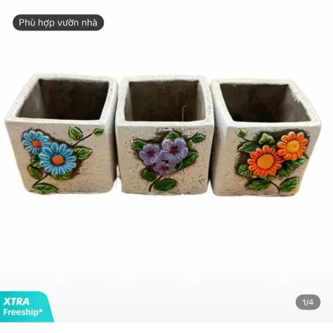 Chậu gốm vuông hoa văn nổi trồng sen đá ,xương rồng, kích thước 6.8*6.8 cm