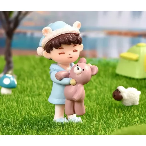 ✨ Mô hình cặp đôi ôm gấu mini siêu dễ thương – decor xinh xắn cho mọi góc nhỏ ✨kích thước 7,5*4,5cm