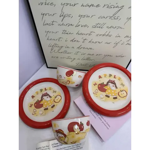 BỘ BÁT ĐĨA HOẠ TIẾT TÁO ĐỎ PHONG CÁCH VINTAGE