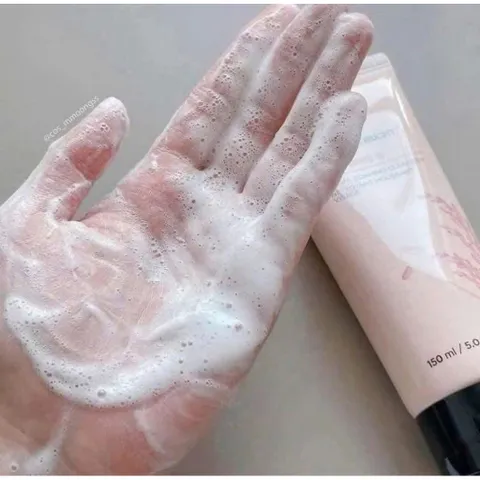 Sữa rửa mặt gạo The Face Shop – lành tính cho mọi loại da