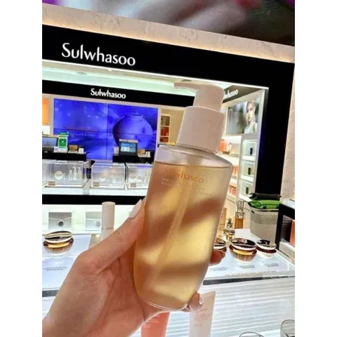 Sữa rửa mặt Sulwhasoo 200ml nhẹ nhàng, sạch sâu phù hợp mọi loại da