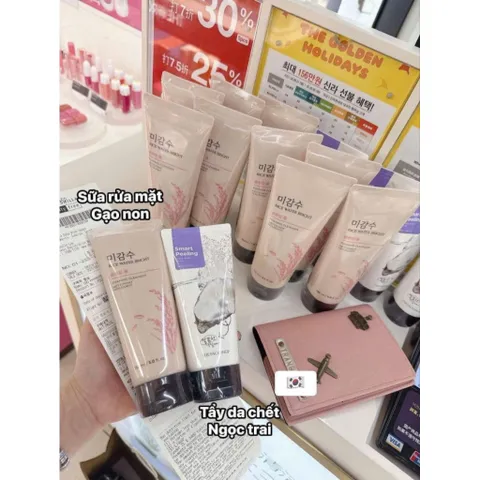 Sữa rửa mặt gạo The Face Shop – lành tính cho mọi loại da