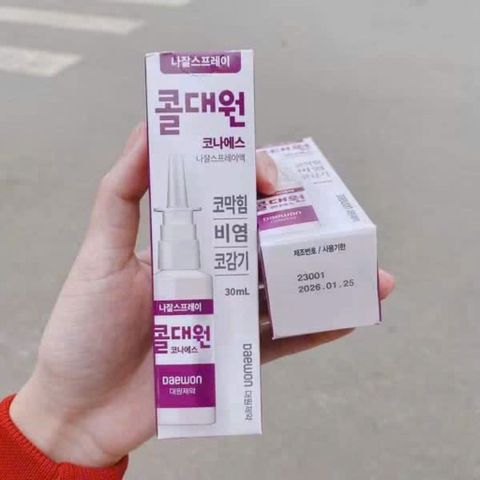 Lọ xịt mũi hàn quốc