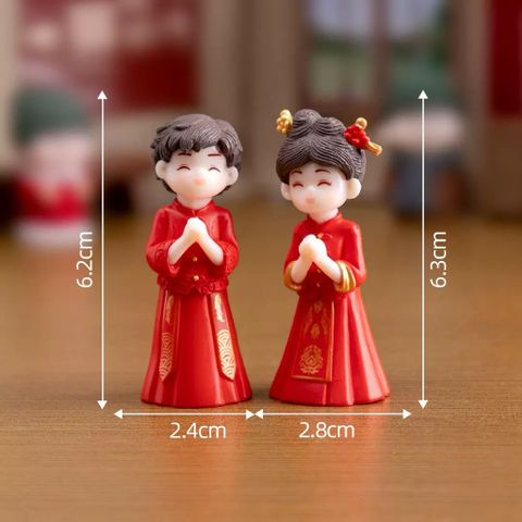 Mô hình cặp đôi tân lang tân nương phong cách cổ trang Trung Hoa deco ấn tượng bằng nhựa cao cấp kích thước 6.2*3 cm