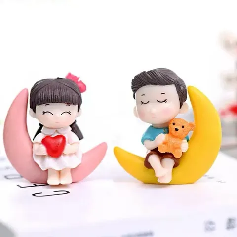 Mô hình cặp đôi ngồi trăng lưỡi liềm mini dễ thương – Trang trí tiểu cảnh, quà tặng,trang trí taplo