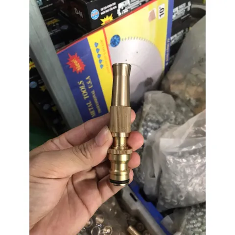 Đầu vòi xịt tăng áp phun nước rửa xe,tưới cây,có thể nối nhanh súng phun ,dây nước