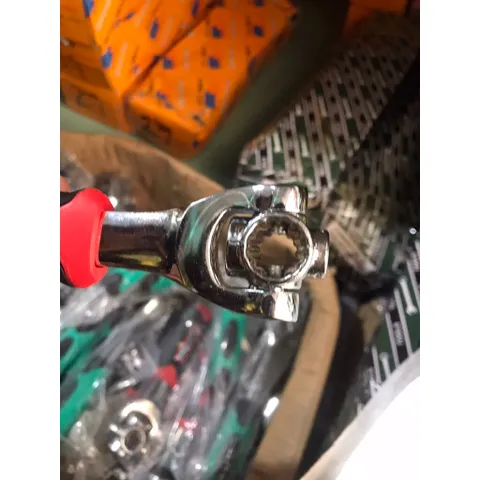 Cờ lê 8 đầu xoay đa năng, Cờ lê 8 đầu xuay 360 độ 4 trong 1 thiết kế thông minh