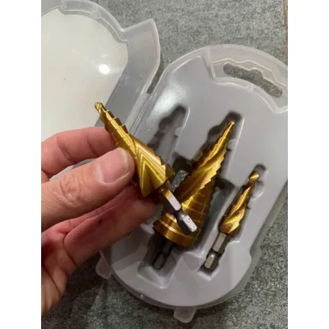 Bộ 3 Mũi khoan tháp xoắn nhà kingstone size 4-12,4-20, 4-32 mm dùng khoan nhôm, sắt, nhựa để tạo lỗ